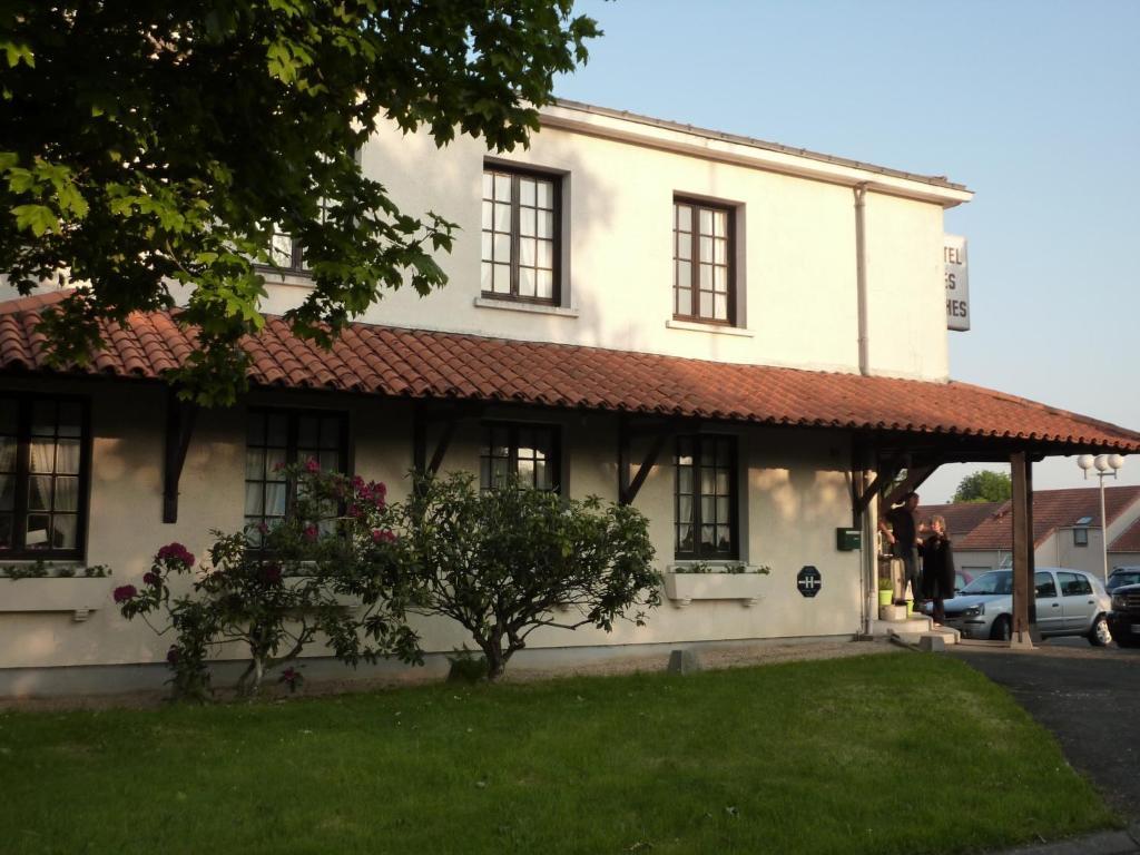 Hotel Des Biches Nuaillé Exteriér fotografie